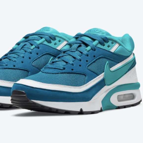 Nike Other - Nike Air Max BW OG Marina DJ9648 400